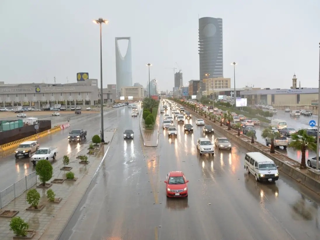 حالة مطرية تستمر حتى الإثنين على أجزاء من الرياض