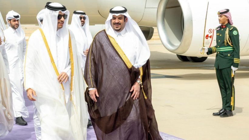 رئيس وزراء قطر يصل الرياض للمشاركة في المنتدى الاقتصادي العالمي